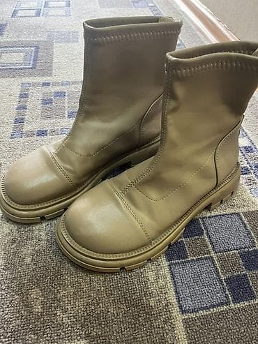 Оксфорды: Ботинки, 36, Б/у, цвет - Бежевый — 2