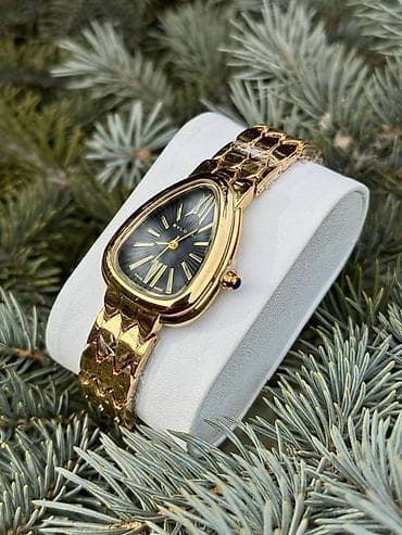 Женские наручные часы Bulgari Serpenti - Корпус каплевидной/«змеиный at lalafo.kg Женские наручные часы Bulgari Serpenti - Корпус каплевидной/«змеиный