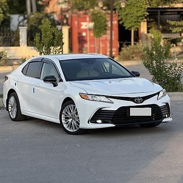 камры 70: Toyota Camry: 2020 г., 2.5 л, Автомат, Гибрид, Седан — 4