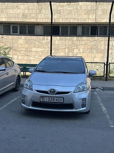 Продажа авто: Toyota Prius: 2012 г., Вариатор, Бензин — 2