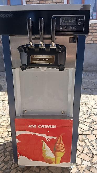 Компрессорлор: Профессиональный фризер для мягкого мороженого с 3 рычагами (2 вкуса + — 1