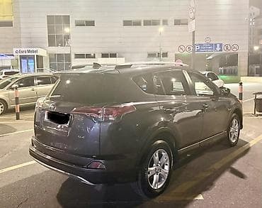 Toyota RAV4: 2017 г., 2.5 л, Автомат, Бензин, Кроссовер — 4