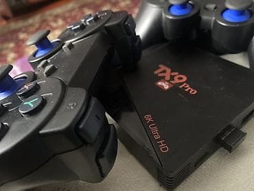 xbox 2: Покупал с Бишкека за 7000 для братика он почти не играл и отдал мне — 2