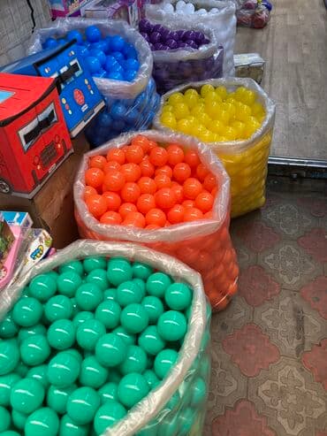 Развивающий и развлекательные шарики для сухого бассейна и площадок