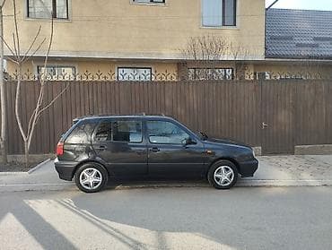 lexus gs400: Volkswagen Golf: 1993 г., 1.6 л, Ручные, Бензин, Хэтчбэк — 3