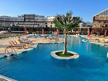 фонтан цо: Сдаётся уютный таунхаус в Baytur Resort & SPA (Бостери). 🌊 — 1