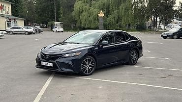 авто лексуз: Toyota Camry: 2021 г., 2.5 л, Автомат, Бензин, Седан — 1
