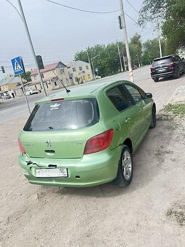 хонда степвагон 1: Peugeot 307: 2005 г., 1.6 л, Кол менен иштөөчү, Бензин, Хетчбек — 4