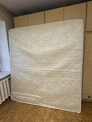 Мебель: Спальный матрас, Б/у, Двуспальный, Боннельная система пружин, Жаккард, Матрасы средней жесткости, Самовывоз — 1