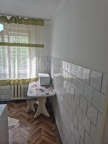 без хозяин: 3 комнаты, 58 м², 104 серия, 2 этаж, Старый ремонт — 9
