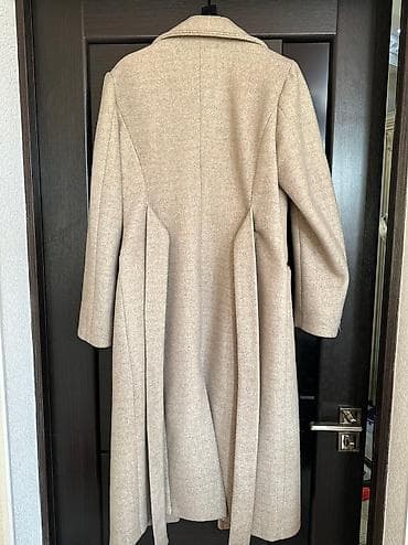 made: Продаю пальто 🧥 
Классное, продаю потому что стало мало — 2