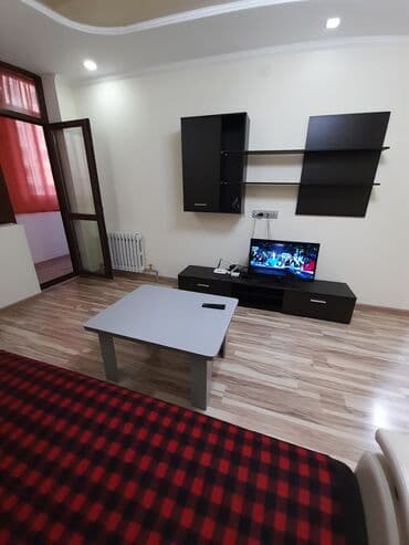 дом из балыкчы: 1 комната, Бронь, Бытовая техника, Домофон — 2