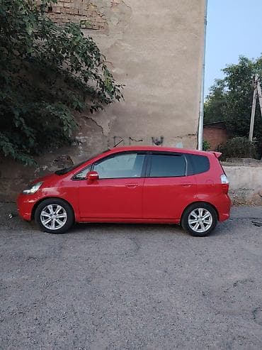 Продажа авто: Honda Jazz: 2007 г., 1.4 л, Вариатор, Бензин, Хэтчбэк — 2