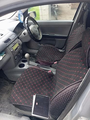 Транспорт: Mazda Demio: 2003 г., Автомат, Хетчбек — 4