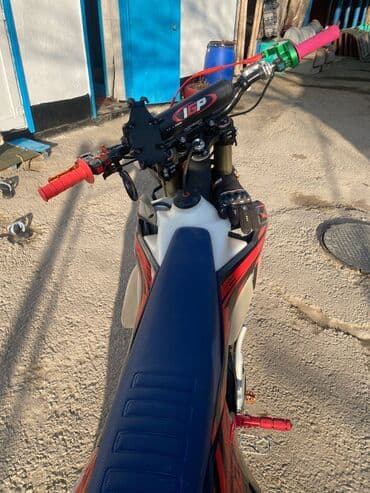 купить покрышки для авто: Продаю Эндуро Champ CP300-C. Состояние идеальное - Двигатель:ZS182 — 6