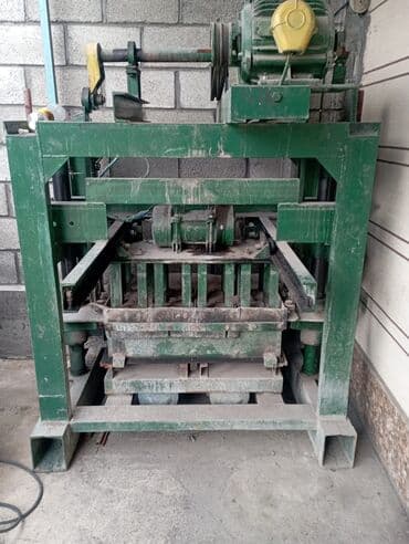 дойная апарат: Срочно продается аппарат песко блока. В комплекте: мешалка, 2шт — 2