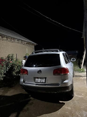 багаж степ: Volkswagen Touareg: 2004 г., 3.2 л, Автомат, Бензин, Кроссовер — 5
