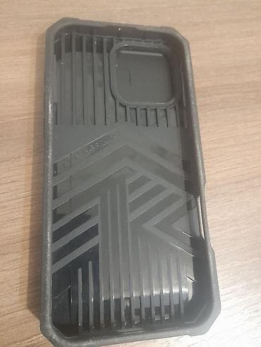 iphone 13 max pro: Продается ударопрочный чехол для айфон 16 про Макс закрывается — 1