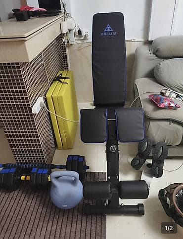 скамье: Многофункциональная скамья для домашнего зала с упорами для рук и ног — 3