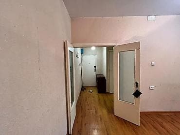 1 комната, 34 м², 5 мкр 105 серия, 1 этаж, Старый ремонт — 2