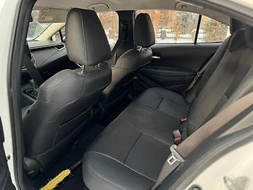 королла китай: Toyota Corolla: 2019 г., 1.8 л, Вариатор, Гибрид, Седан — 9