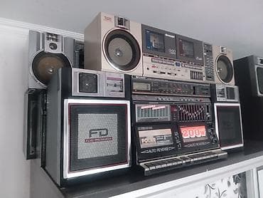 продаю монитор: Ретро магнитолы/бумбоксы 80–90‑х годов Куплю только японскую 70 до 80 — 6