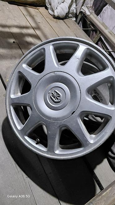 4х100 r15: Литые Диски R 15 Toyota, Комплект, отверстий - 5, Б/у — 1
