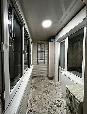 Квартиры: 2 комнаты, 42 м², Хрущевка, 4 этаж, Евроремонт — 6