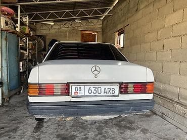 решетка w203: Mercedes-Benz 190: 1987 г., 2 л, Ручные, Бензин, Седан — 2