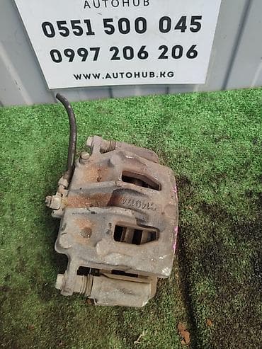 dodge durango: Передний правый суппорт Hyundai 2015 г., Б/у, Оригинал — 1