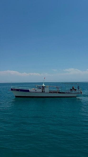Унаа: Прогулочный катер для водных экскурсий от 12 до 15 человек - — 3