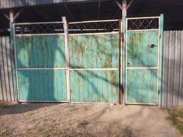 дешёвые вещи: Срочно сатылат ото сонун материал дан жасалган ССР колиткасы менен — 2