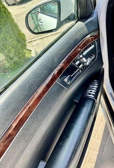 Транспорт: Mercedes-Benz S-Class: 2007 г., 5 л, Автомат, Бензин, Седан — 7