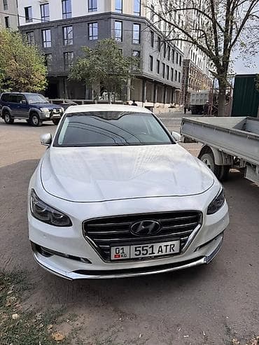 Hyundai Grandeur: 2018 г., 3 л, Автомат, Бензин, Седан