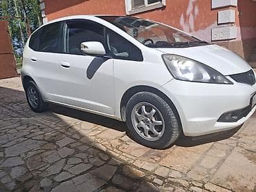 чанган уни к: Honda Jazz: 2009 г., 1.4 л, Робот, Бензин, Хетчбек — 2