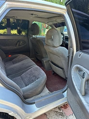 rx 550 4gb: Mazda 626: 1993 г., 2 л, Механика, Бензин, Лифтбек — 9
