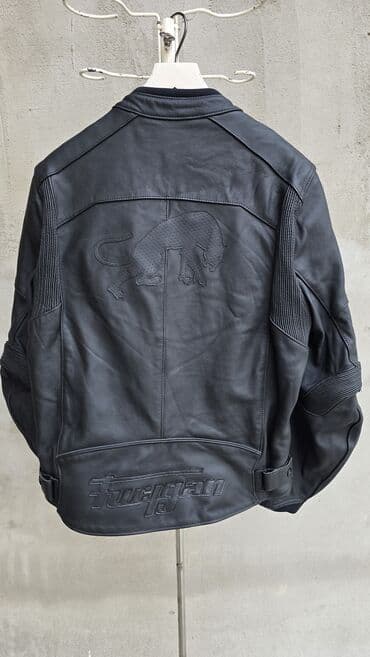 на железных номерах: Продаю мотокуртку Furygan. Плотная кожаная куртка Размер по бирке L — 3
