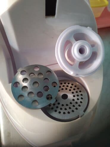 мебель для детского сада бишкек: Письменный стол, Б/у — 3