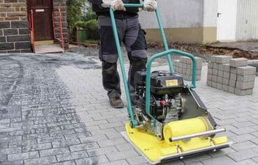 компрессор на аренду: Сдам в аренду Виброплиты, Трамбовки — 1