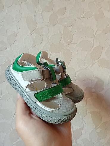 nike react: Сандалии Pappix 21р. Лёгкие, удобные. В отличном состоянии. Уни — 1