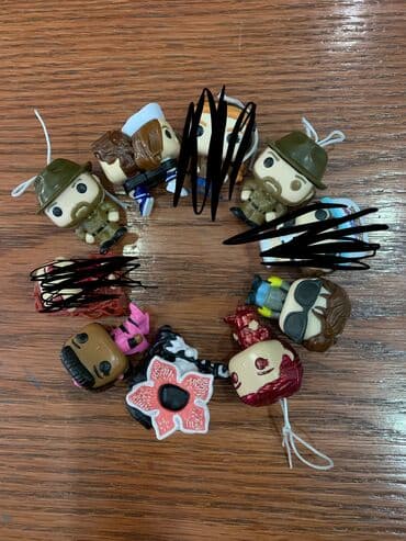 игра кальмаров: Фигурки Очень странные дела коллекционные подвески — 2