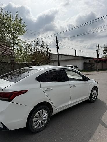 haval h9: Hyundai Accent: 2019 г., 1.6 л, Седан — 4