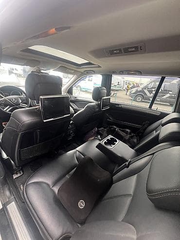 cadilac escalade: Mercedes-Benz GL-Class: 2009 г., 5.5 л, Автомат, Бензин, Внедорожник — 6