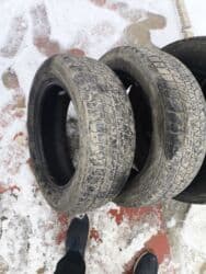 купить резину на москвич: Продам 3 шины зима вроде, состояние слабое, забирайте бесплатно — 1
