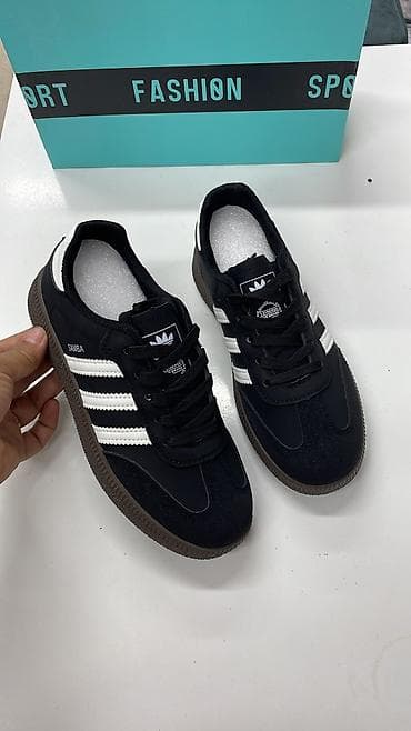 Кроссовки в стиле Adidas Samba - Классический силуэт с низким