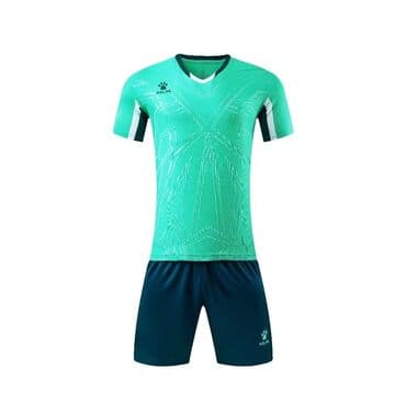 волейболный красовки: Футбольная \ волейбольная форма. Есть количество на команду — 15