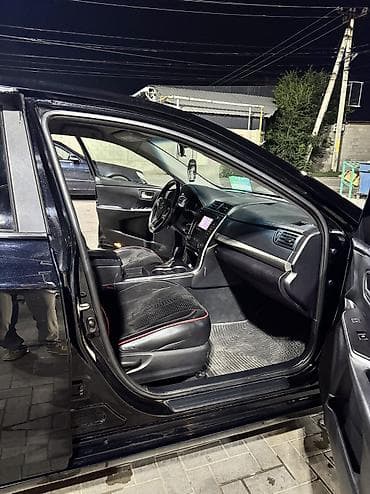 машины китайские: Toyota Camry: 2017 г., 2.5 л, Автомат, Бензин, Седан — 10