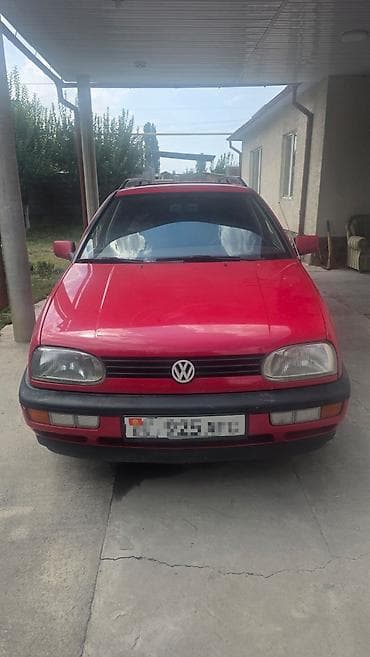 Volkswagen Golf Variant: 1994 г., 1.8 л, Механика, Бензин, Универсал