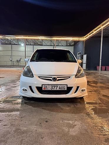хентай аванте: Honda Fit: 2002 г., 1.3 л, Автомат, Бензин, Хэтчбэк — 1