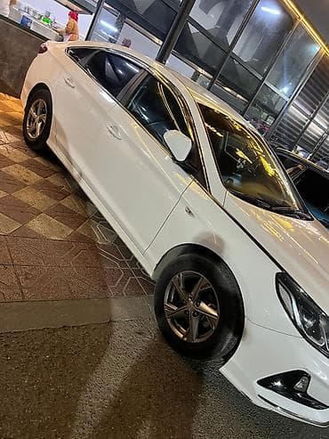 Продажа авто: Hyundai Sonata: 2018 г., 2 л, Автомат, Газ, Седан — 3